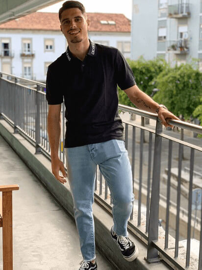 Black T-shirt and Jeans